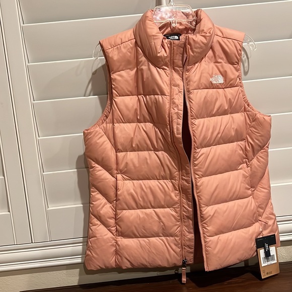 The North Face vest - Picture 5 of 7